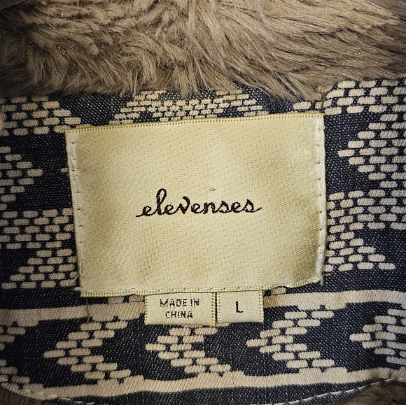 Anthropologie drapey faux fur vest size L - Picture 2 of 5